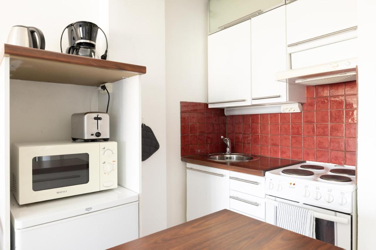 2Ndhomes Cozy Helsinki Center Studio With Park View Esterno foto